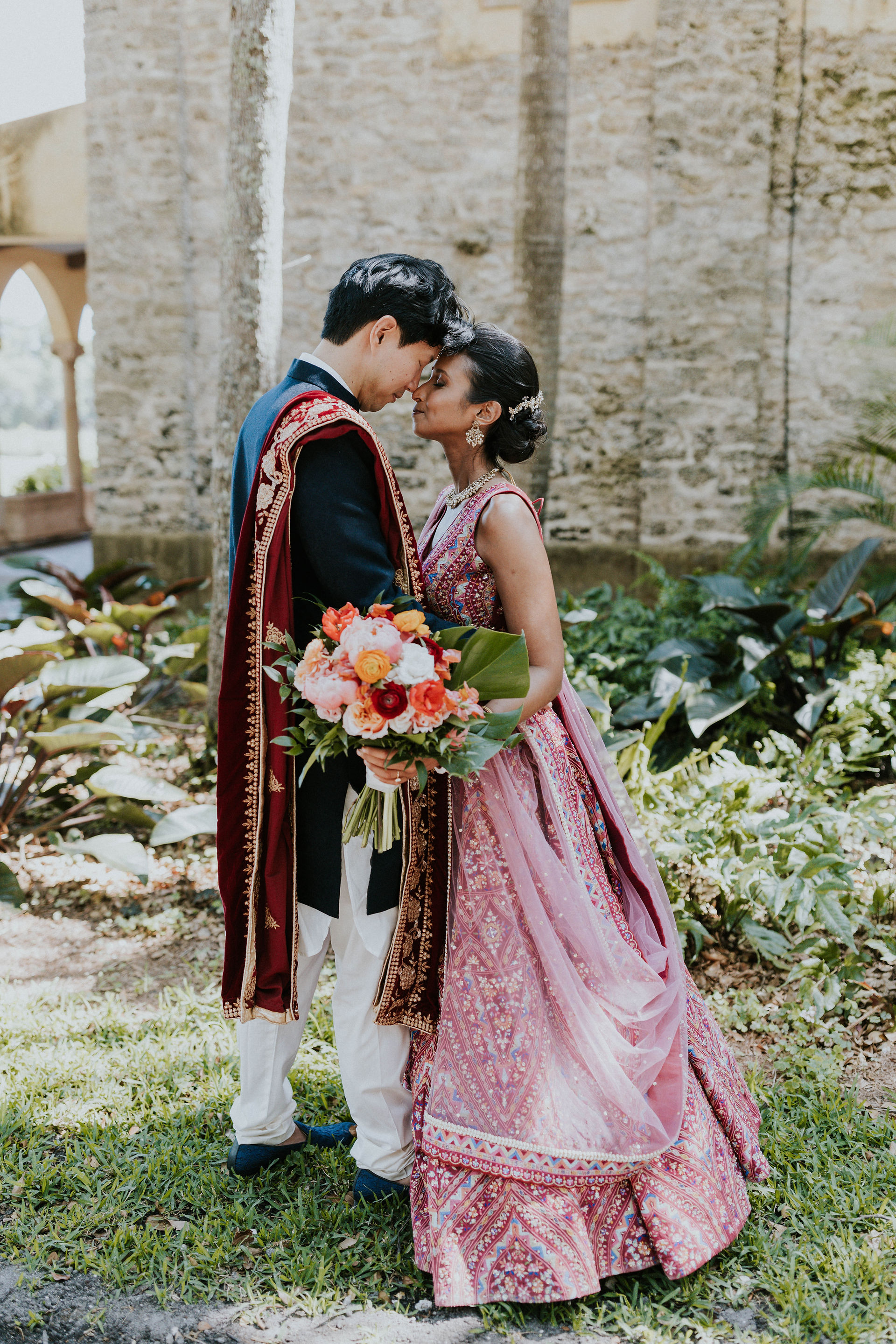 bridal portraits at deering estate