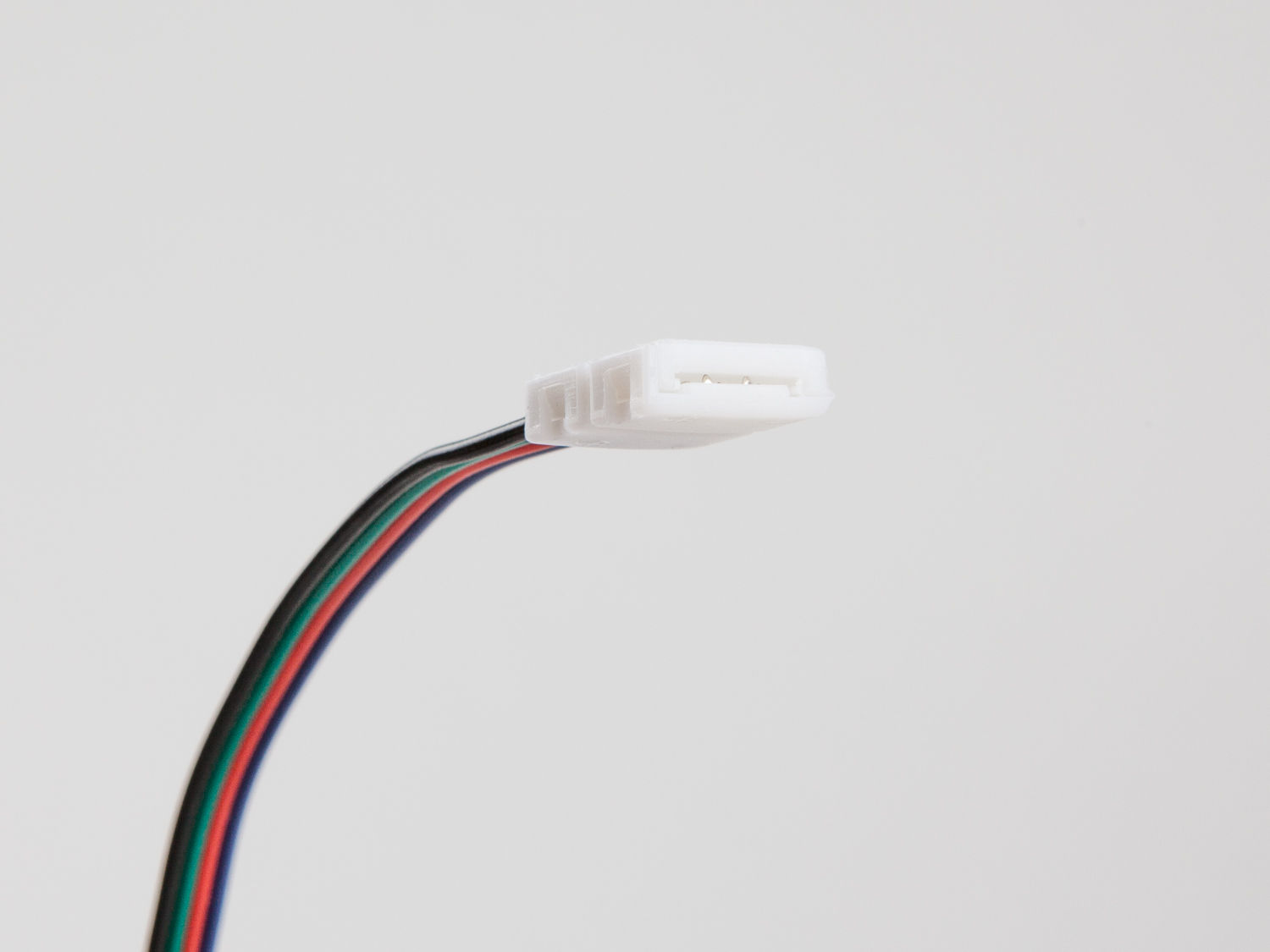 Förlängning skarvkabel RGB med Clips