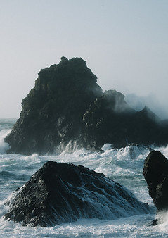 beautiful-scenery-sea-waves-crashing-rock-formations.jpg