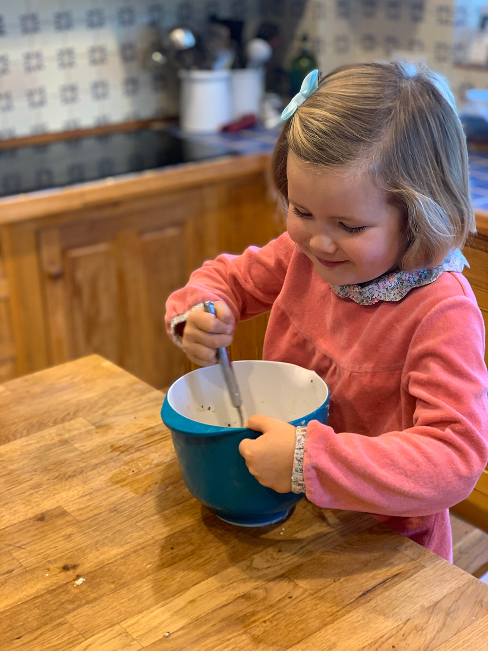 Claudine Boulstridge recommends buying bowls from Sophia Victoria Joy from Not on The High Street or Rice bowls from Kidly for healthy mixtures and batters when baking with children