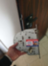 פורץ דלת שריונית חוסם באשקלון