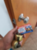 פורץ מנעולים דלתות עץ באשקלון