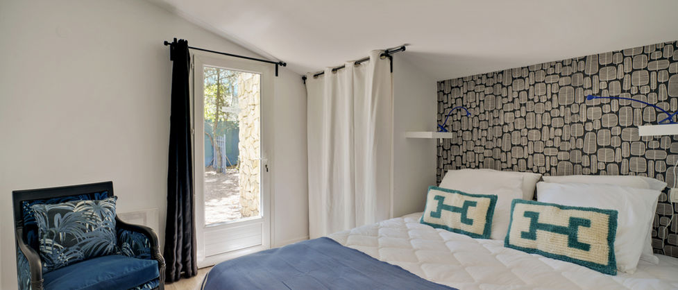 Maison des Amis at Mas Saint-Gens, holiday rental in Provence, gîte in Carpentras, Vaucluse, guest house with heated pool in Luberon and Ventoux