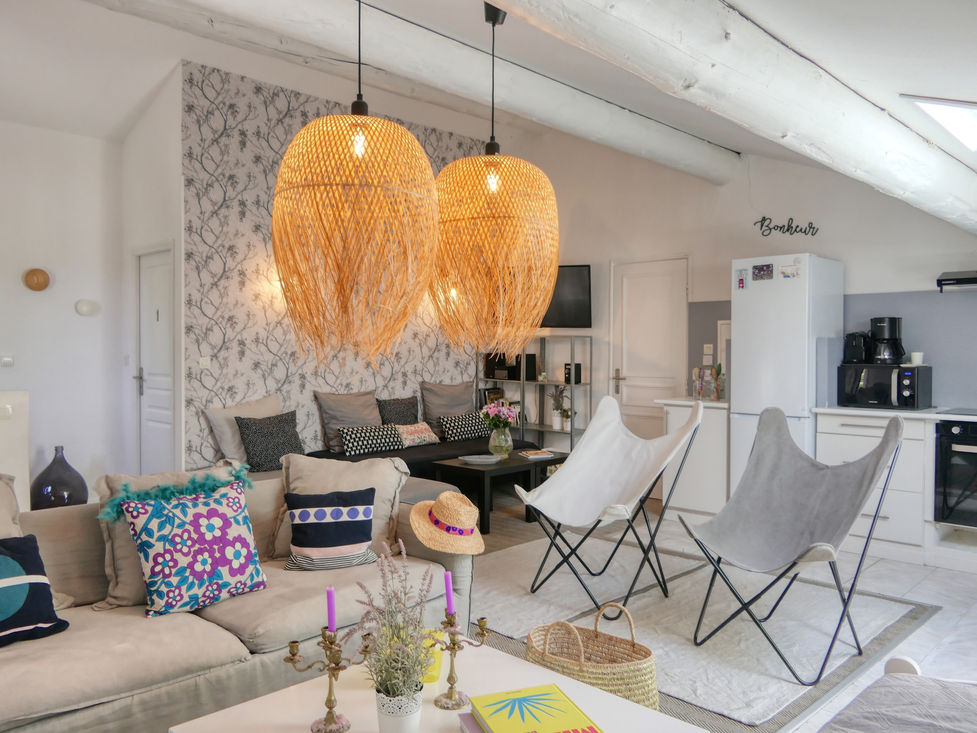 Grand salon pour grand gîte en Provence