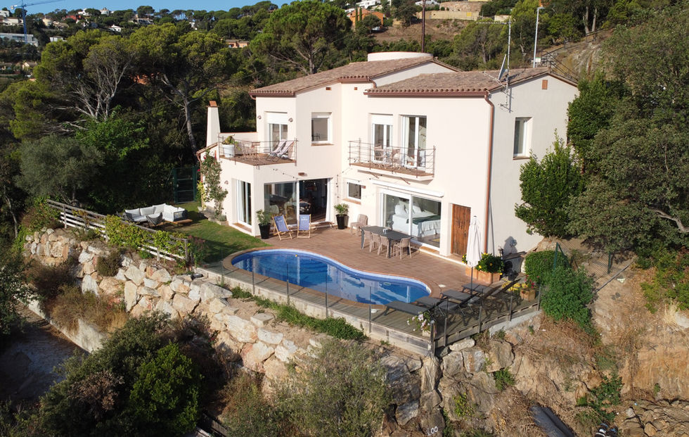 Holiday villa with sea view in Begur Costa Brava