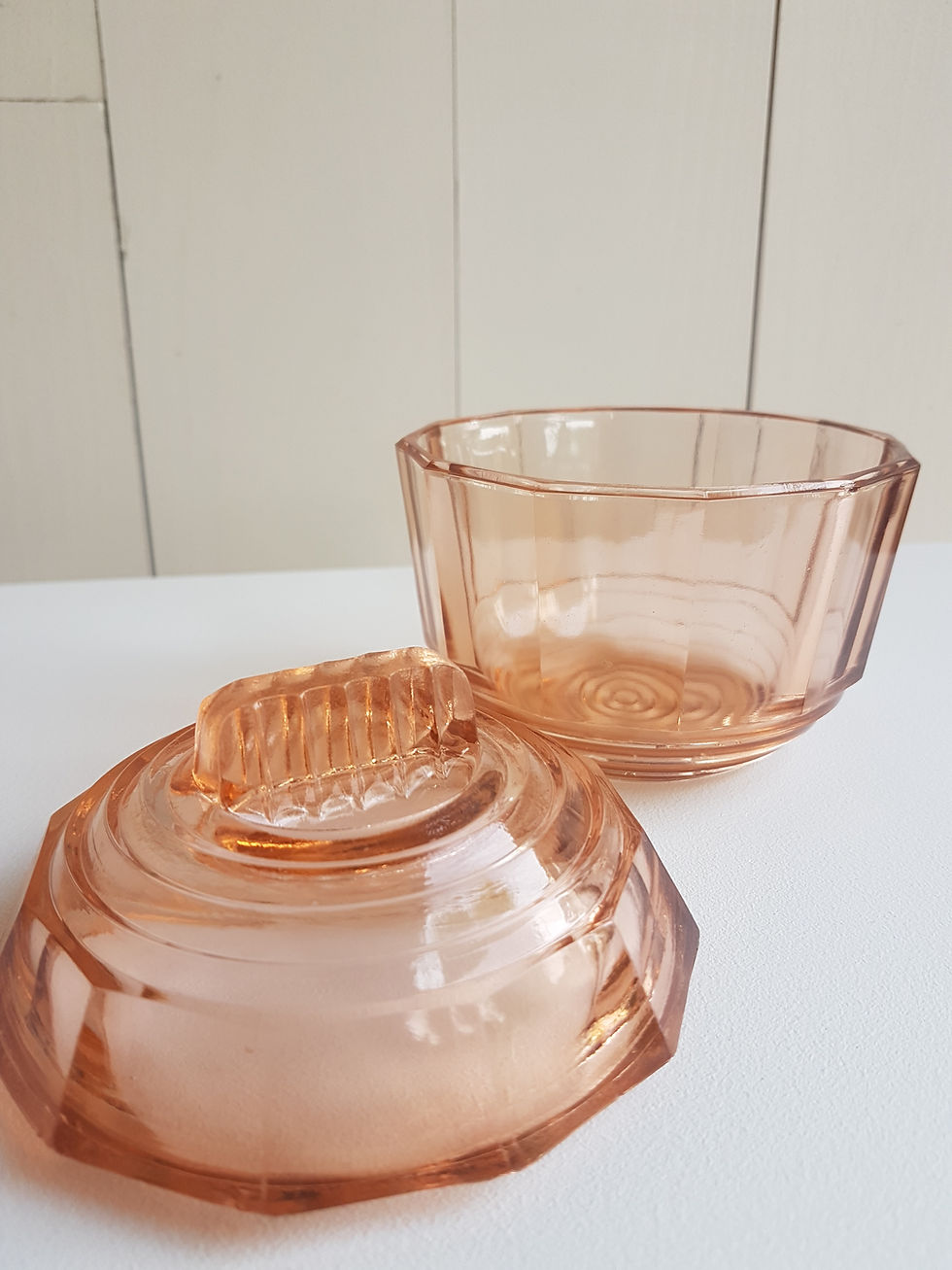 Miniature : Sucrier rétro en verre rose