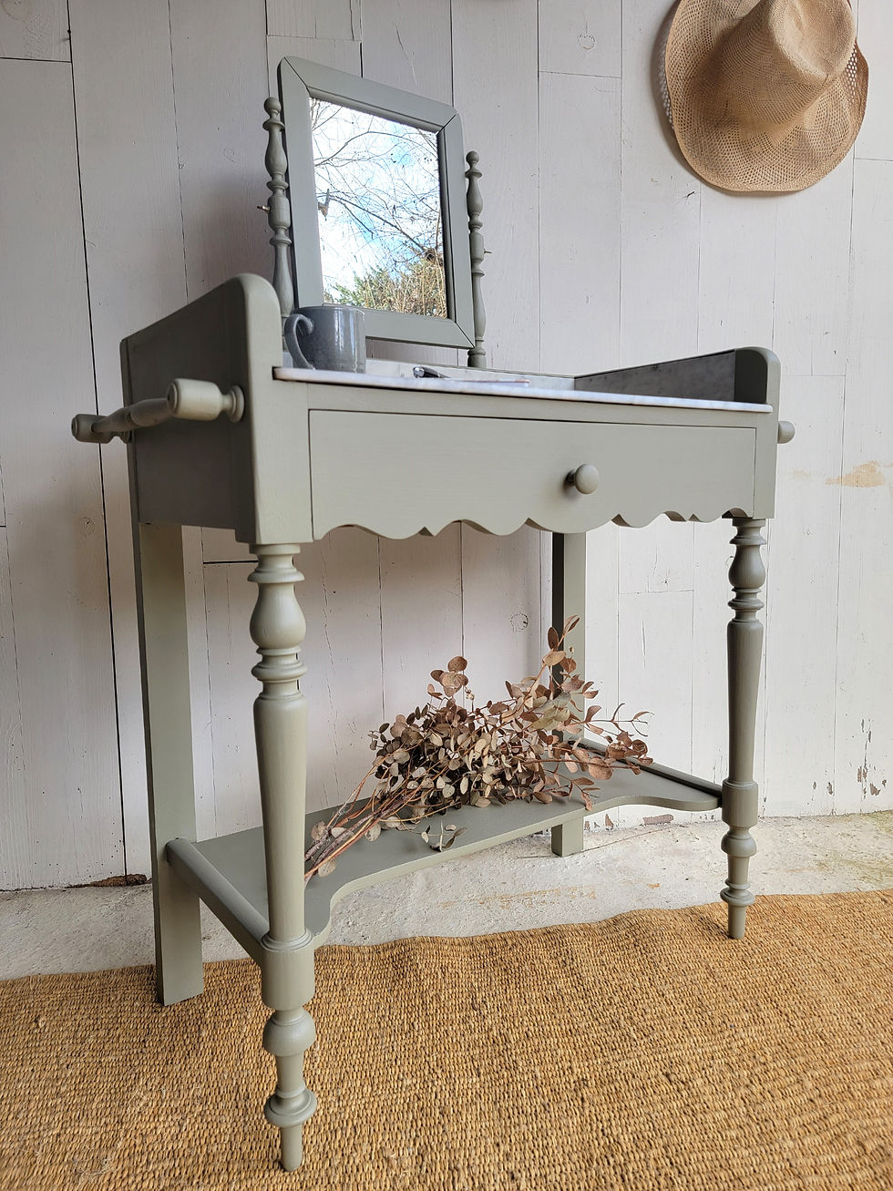 Miniature : Coiffeuse ancienne en bois rénovée, idéale dans une entrée ou une chambre