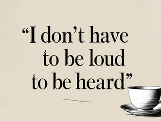 Wie Du als introvertierte Frau Gespräche in Gruppen überstehst – ohne unterzugehen