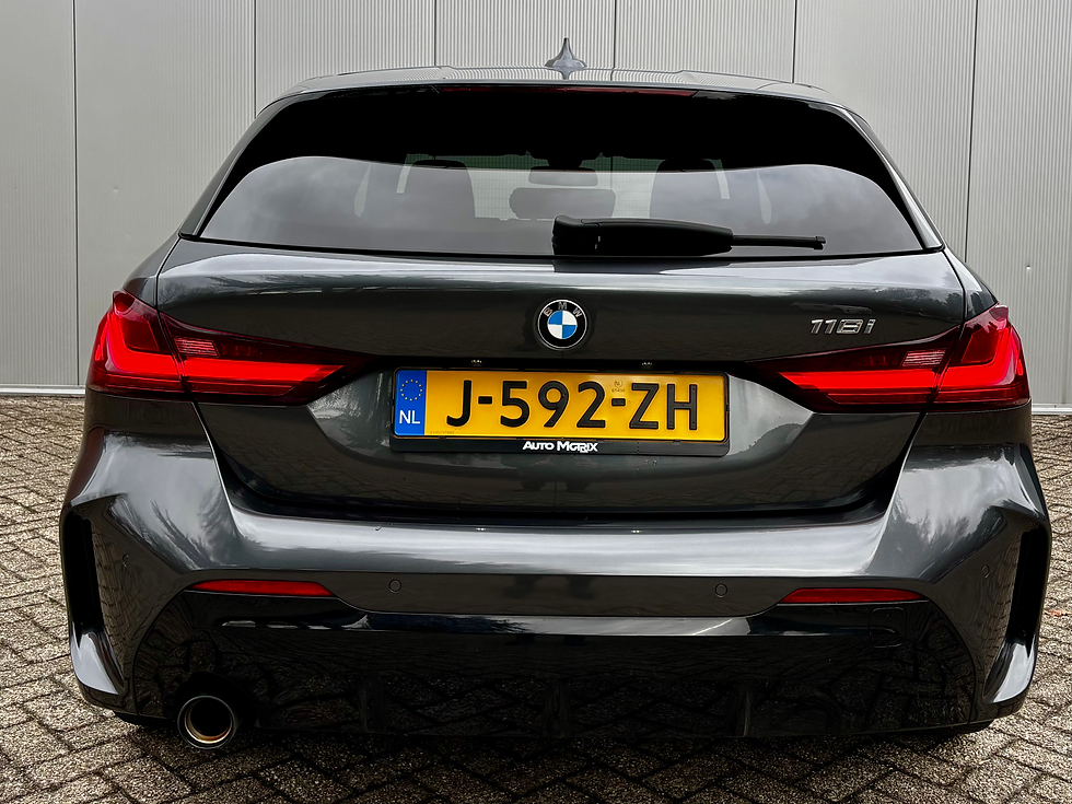 Thumbnail: BMW 1-Serie 118i | 2020 | 76.005 km | M-sport | Automaat