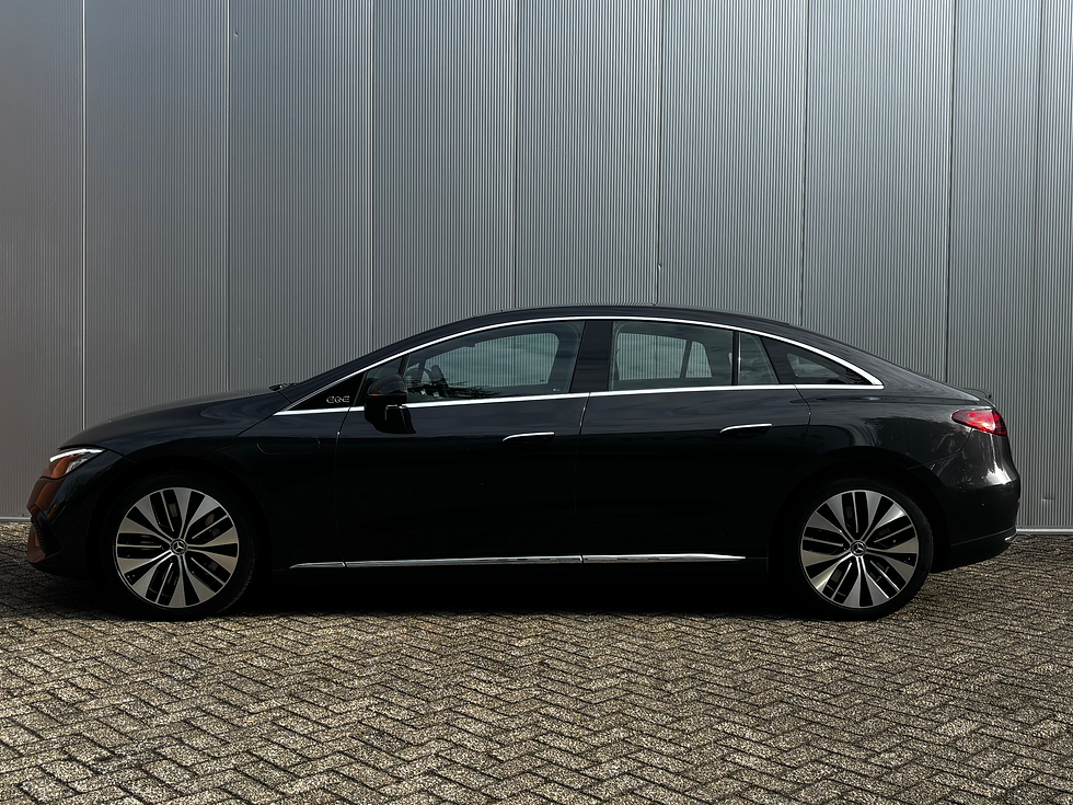 Thumbnail: Mercedes EQE 300 | 2023 | 39.837 KM