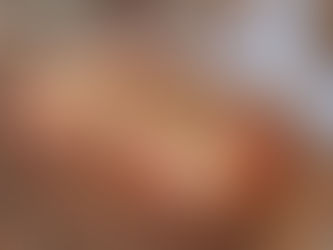 If you like pizza, you’ll love this one made with a chicken-based crust!