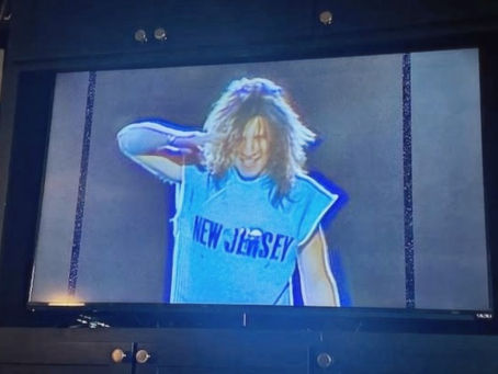 If you’re a Bon Jovi fan, it’s time to watch Thank you, Goodnight on Hulu.