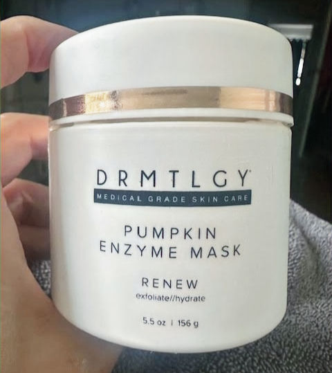 I fell in love with this amazing mask last year and just reordered my second bottle.