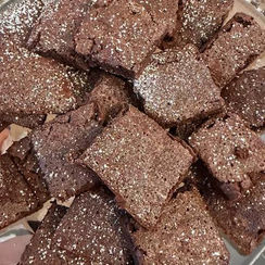 These crowd-pleasing brownies will disappear before your very eyes. Here’s the recipe.
