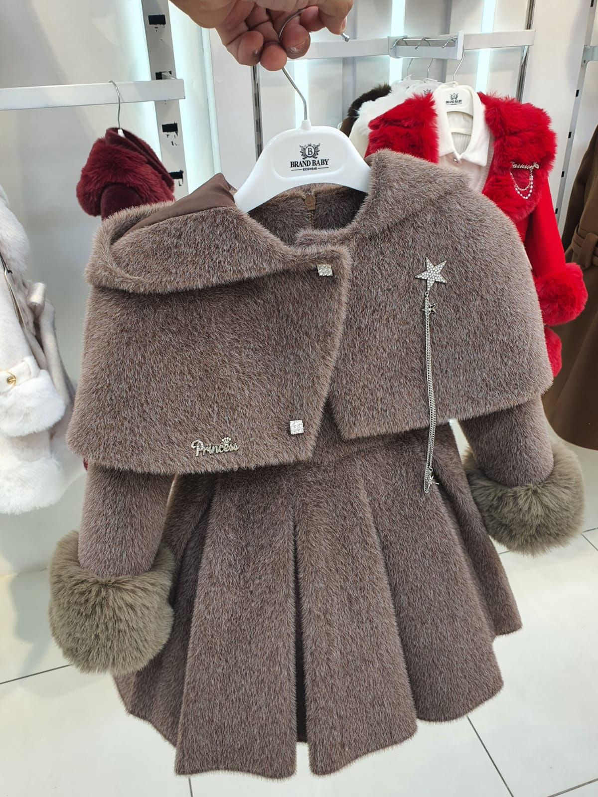 413 Brand girl coat skirt blouse Kopyası