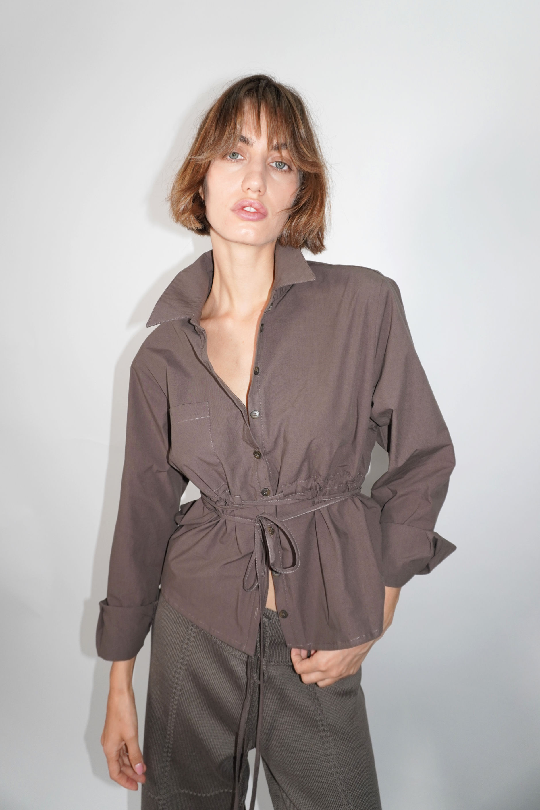 Button Shirt With a Drawstring | Brown