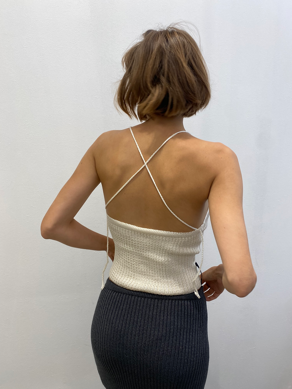 תמונה ממוזערת: Triangle Knitted Tank Top