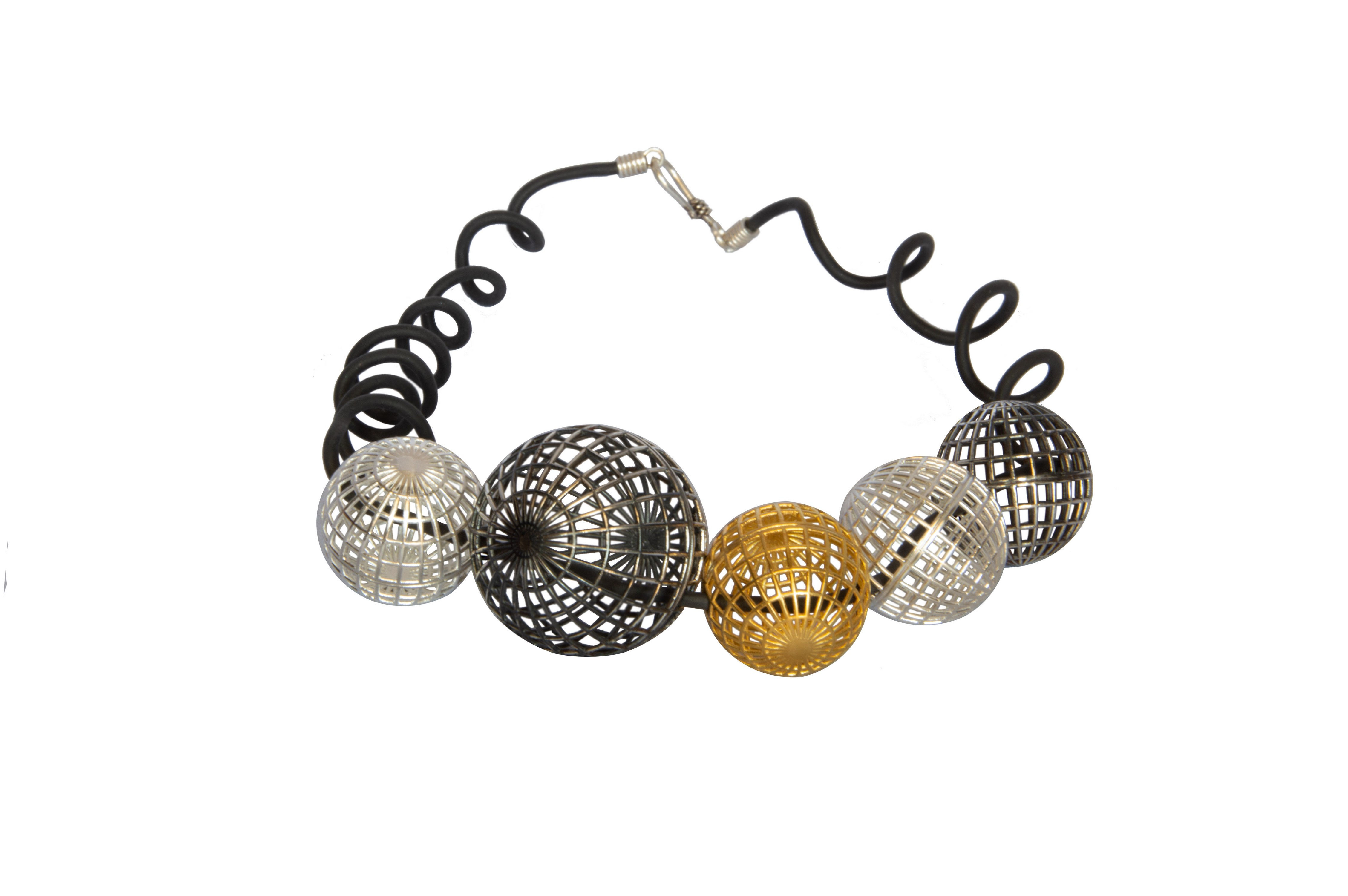 Kinēsis movement necklace