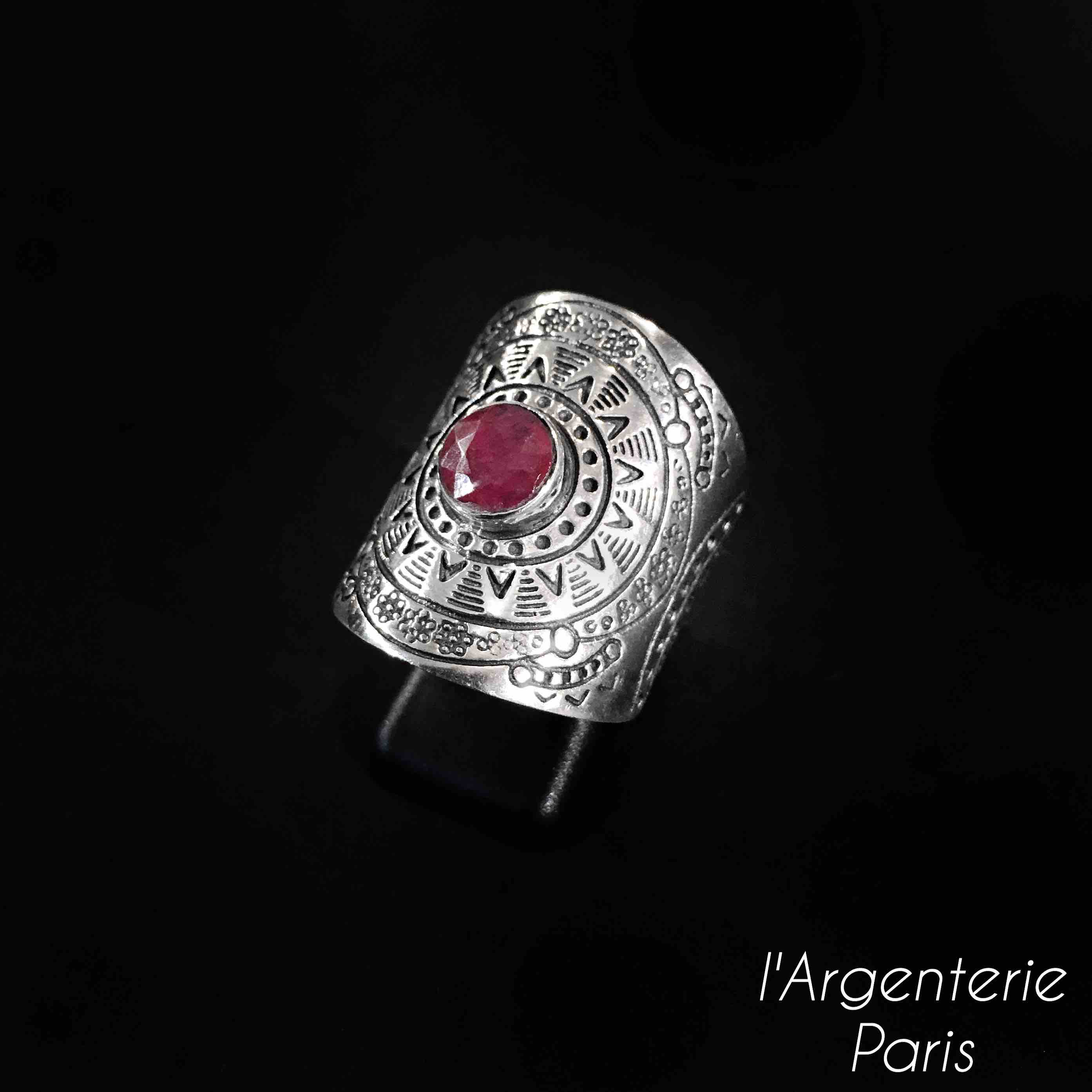 Bague ethnique indienne en argent