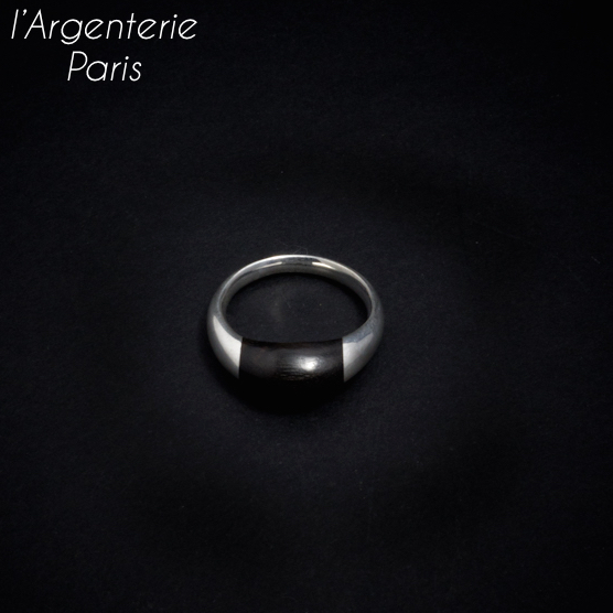Bague bombée avec bois