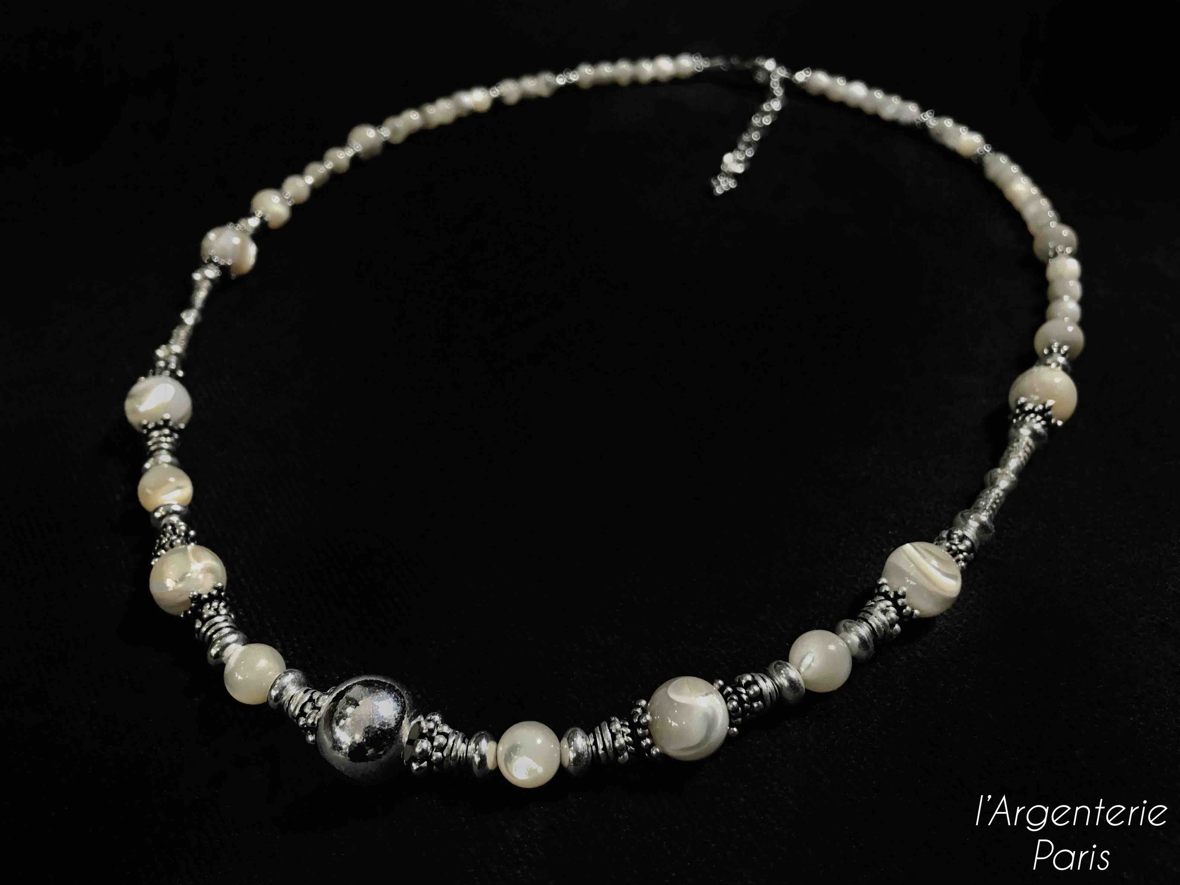 Collier en nacre "champagne"