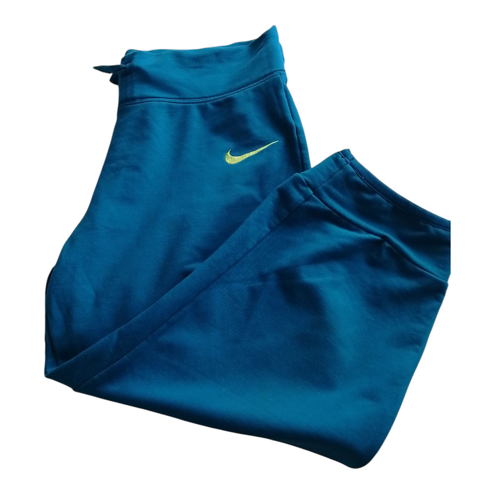 Nike M