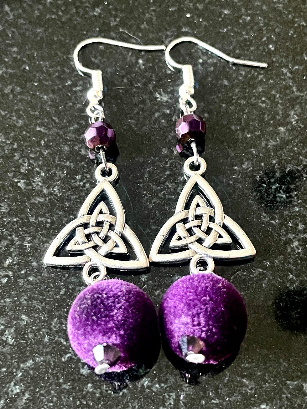 Thumbnail: Celtic earrings