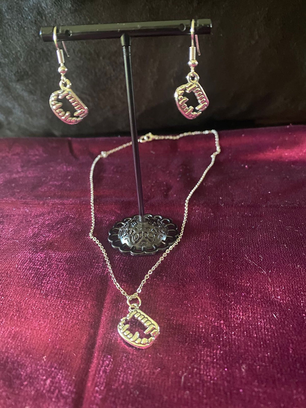 Thumbnail: Teeth charm jewellery