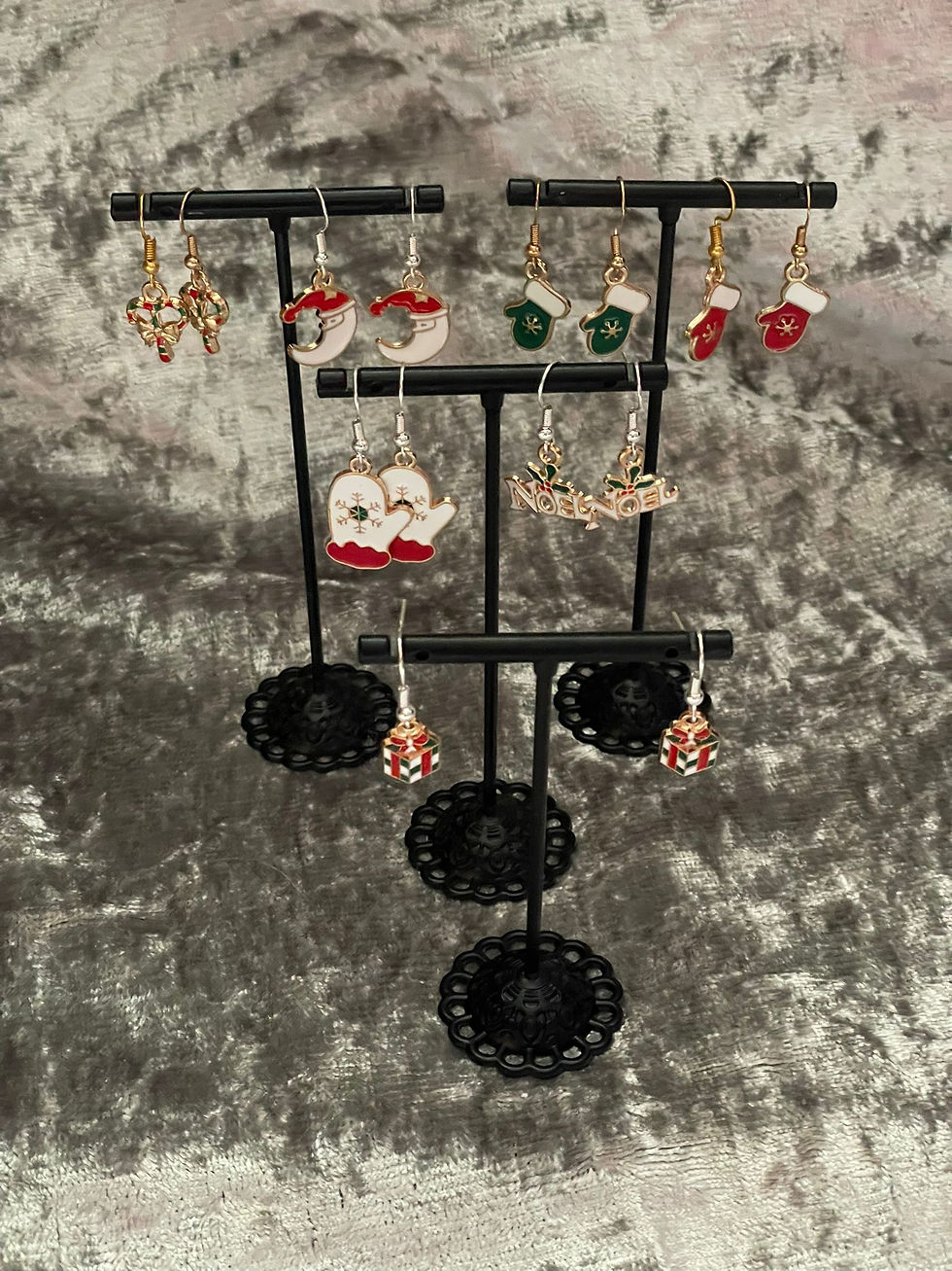 Thumbnail: Christmas earrings