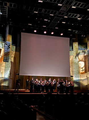 Unustamatu õhtu unustatud rahvastega