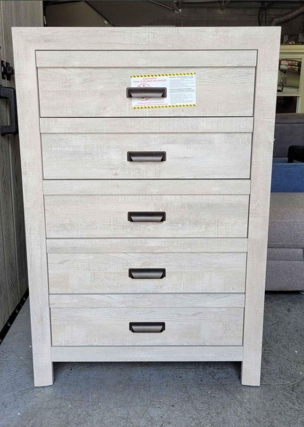 Thumbnail: New 5-Drawer Chest, Cream