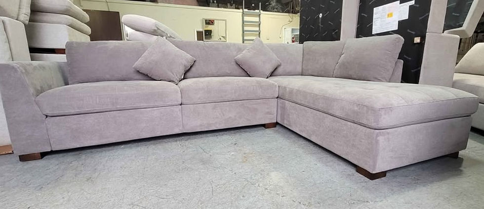 Thumbnail: Thomasville Miles Fabric Sectional with Power Footrest