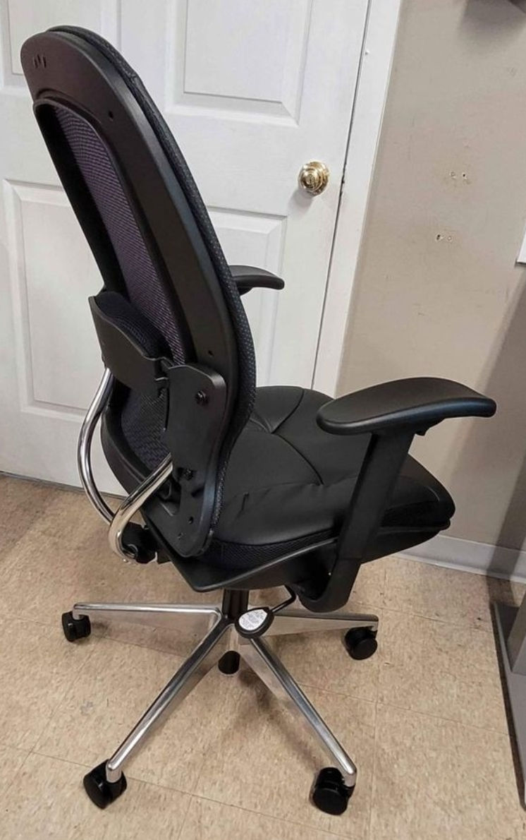 Thumbnail: New Office Chair with Thick Padded Bonded Leather Seat and Heavy Duty Aluminum B
