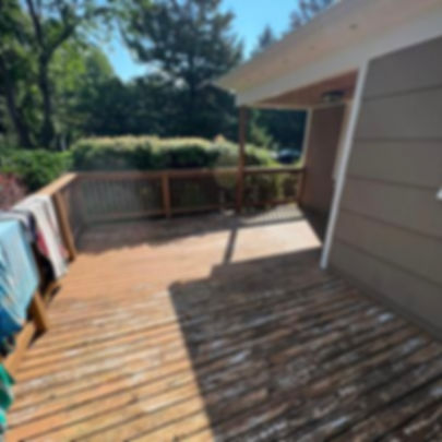 deck stain 1.jpeg