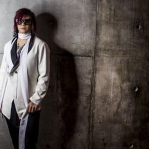 Lightning,invité au projet d'Alys