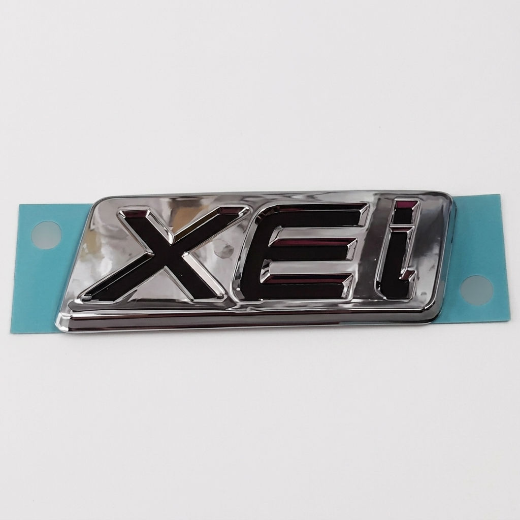 emblema XEI corolla