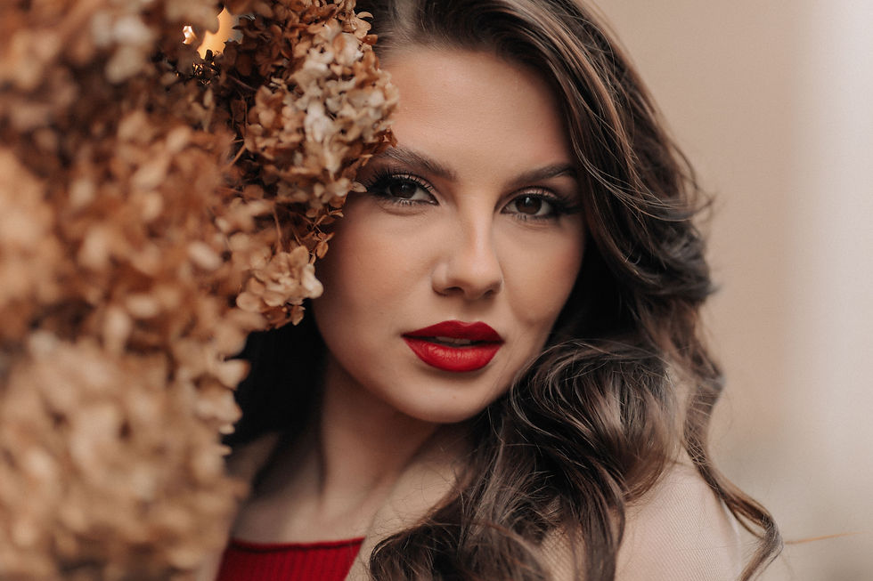 Moving Into Fall Colors: How to Get Glam for the New Season