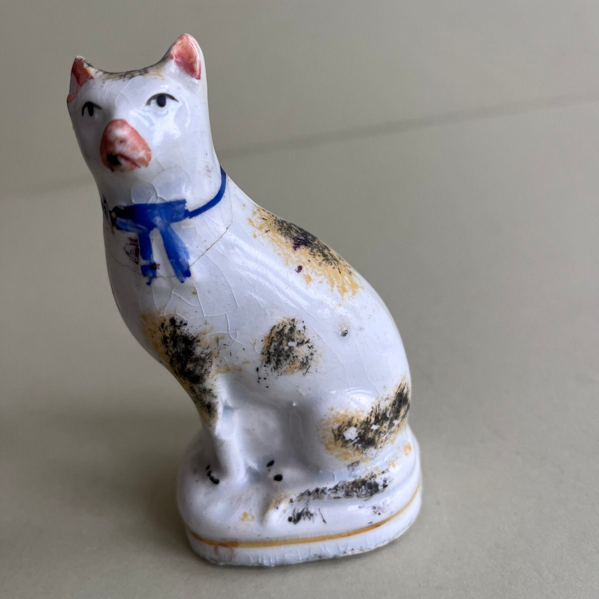 19thc. Staffordshire Miniature Cat with sponge markings Ref #5193