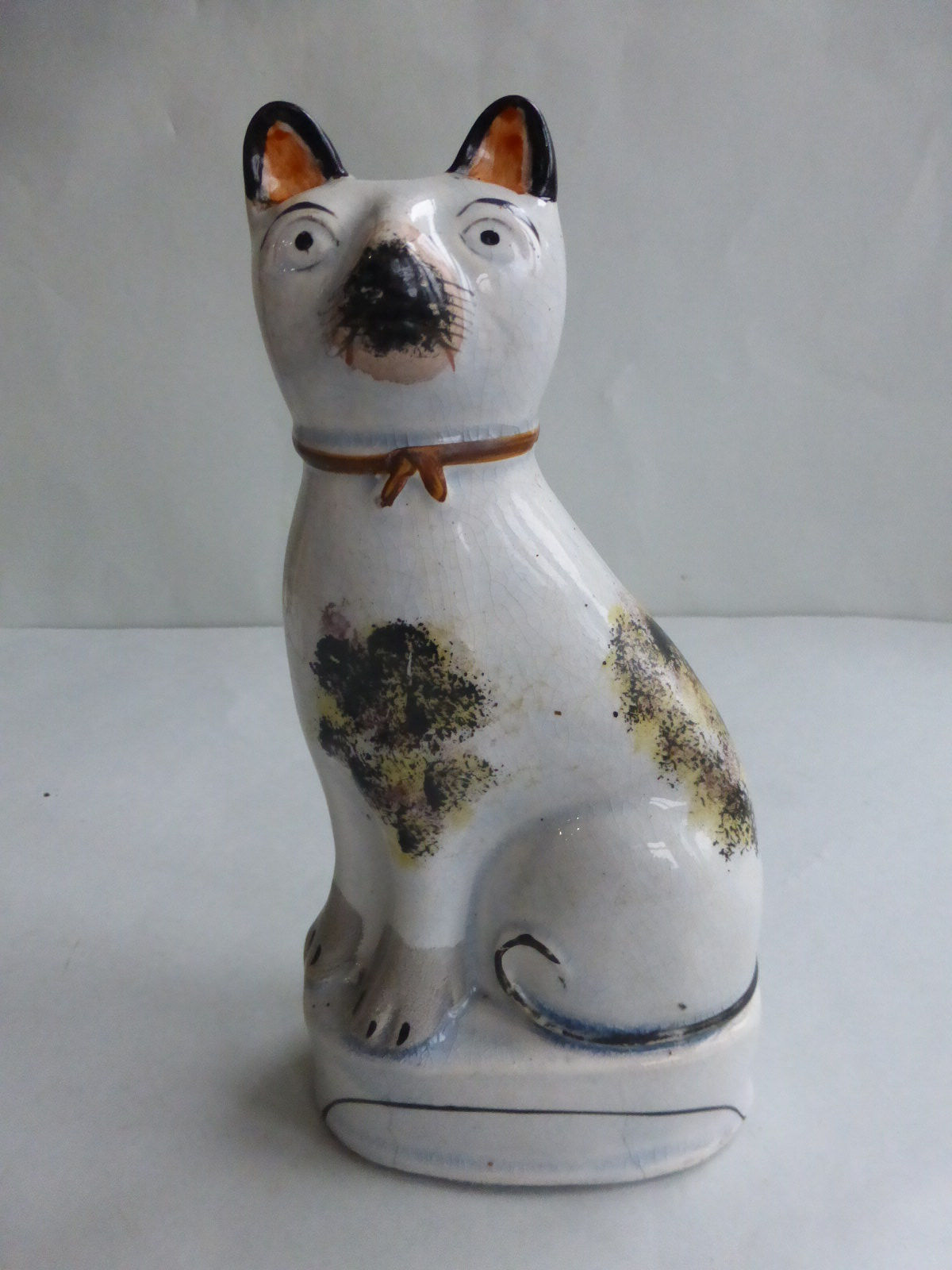 Large 19thc. Staffordshire Cat on plinth base c.1850. Ref # 4486