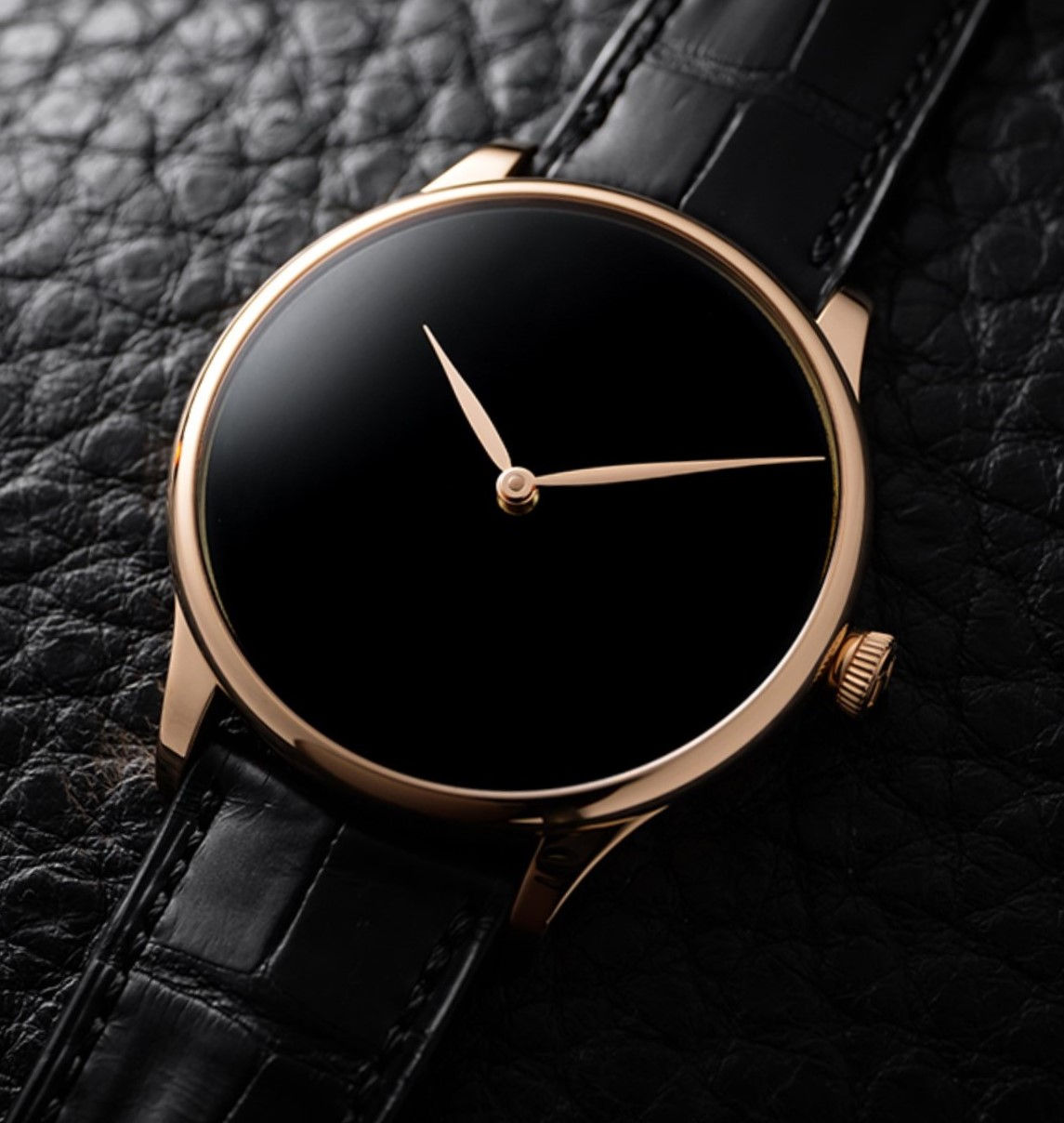 H. Moser & Cie. Venturer Concept Ref.2327-0410 Rose Gold