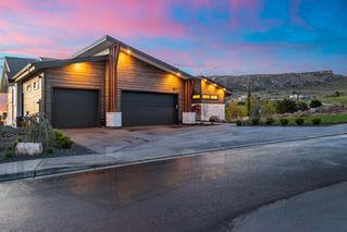 068-Front Left of Home.jpg