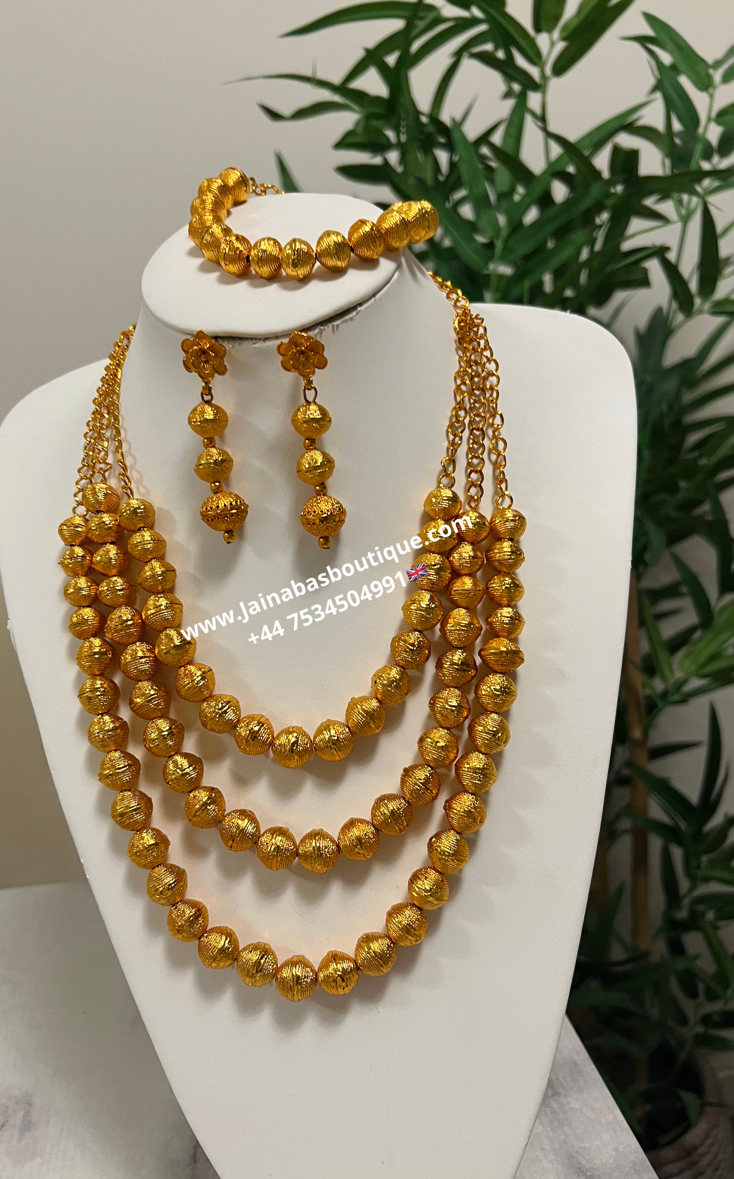 Three layered Ngalam Necklace Set