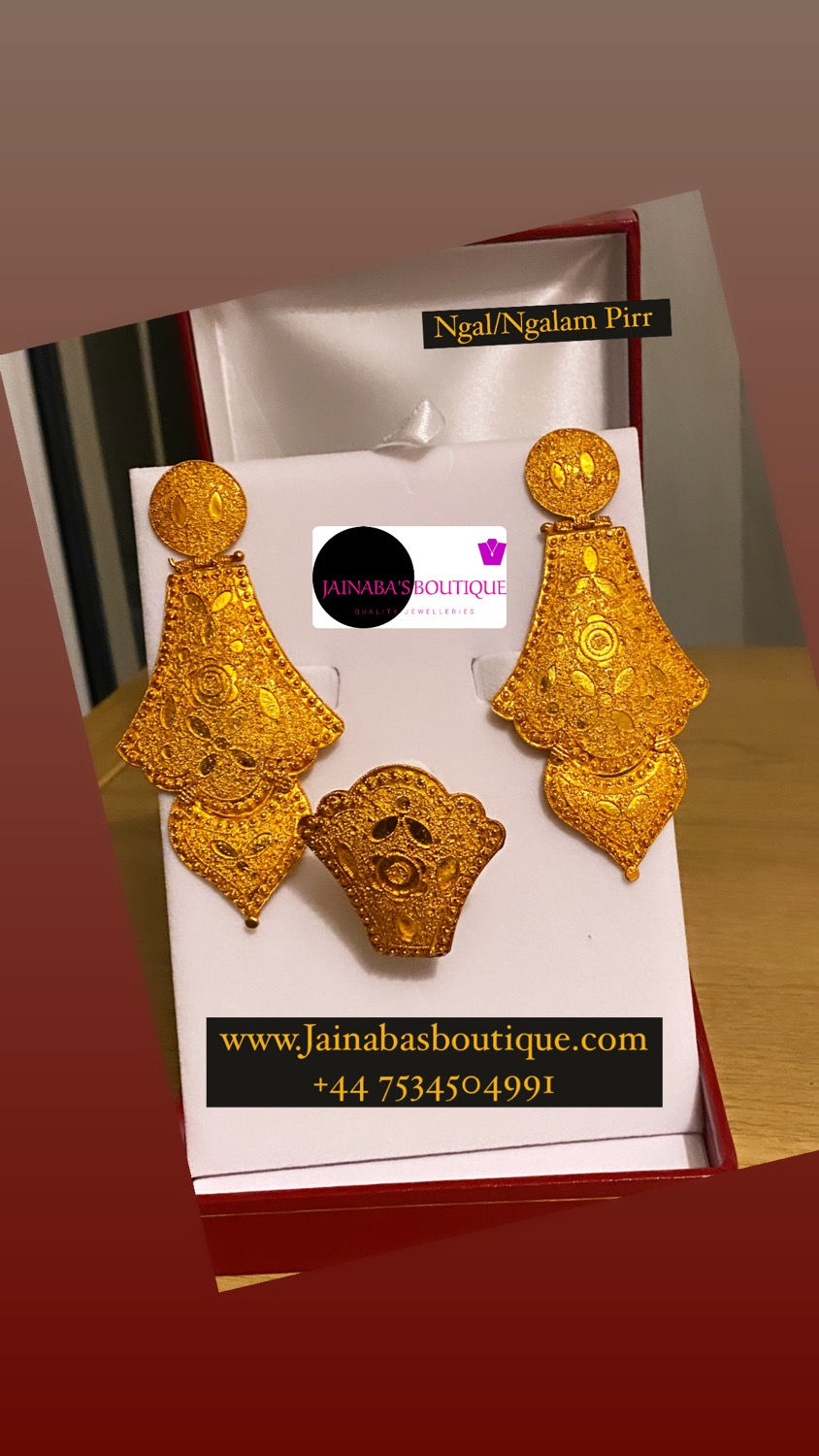 Miniaturebillede: NGALAM PIRR-Earrings plus Bangle