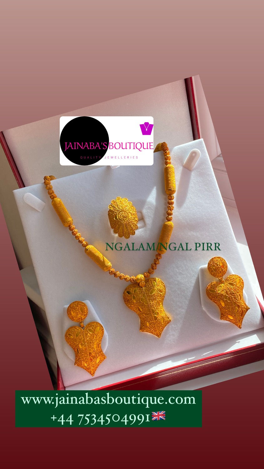 Miniaturebillede: NGALAM PIRR- Necklace set + Bangles