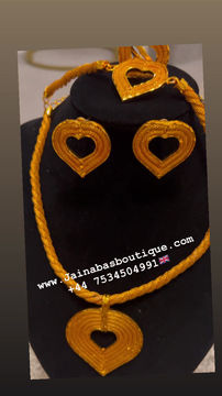 Miniatura: Ngalam Necklace Set