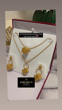Thumbnail: Gold Plated  Pendant Necklace set