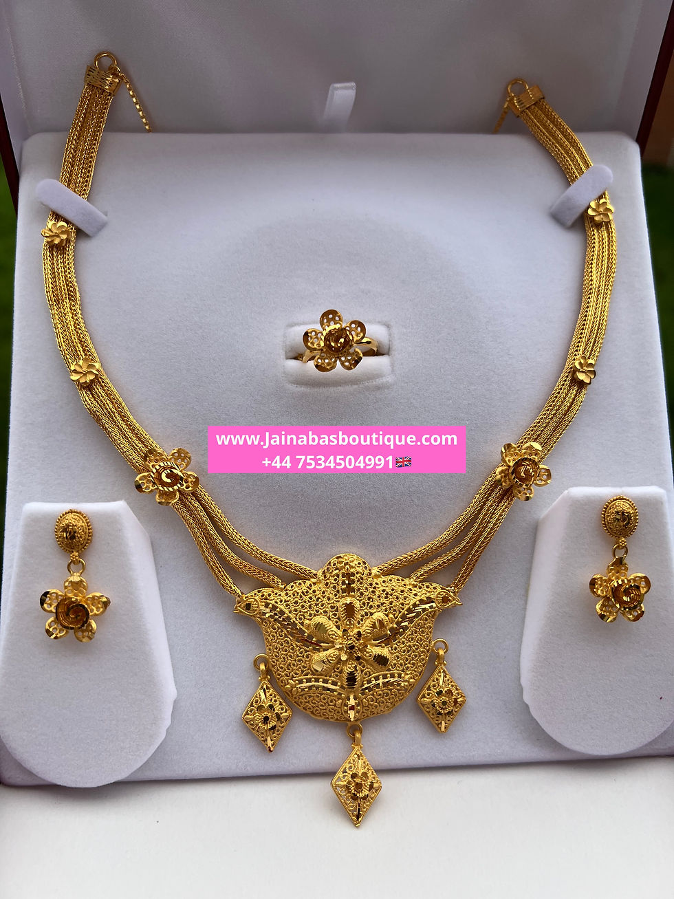 Thumbnail: Gold Plated Necklace set