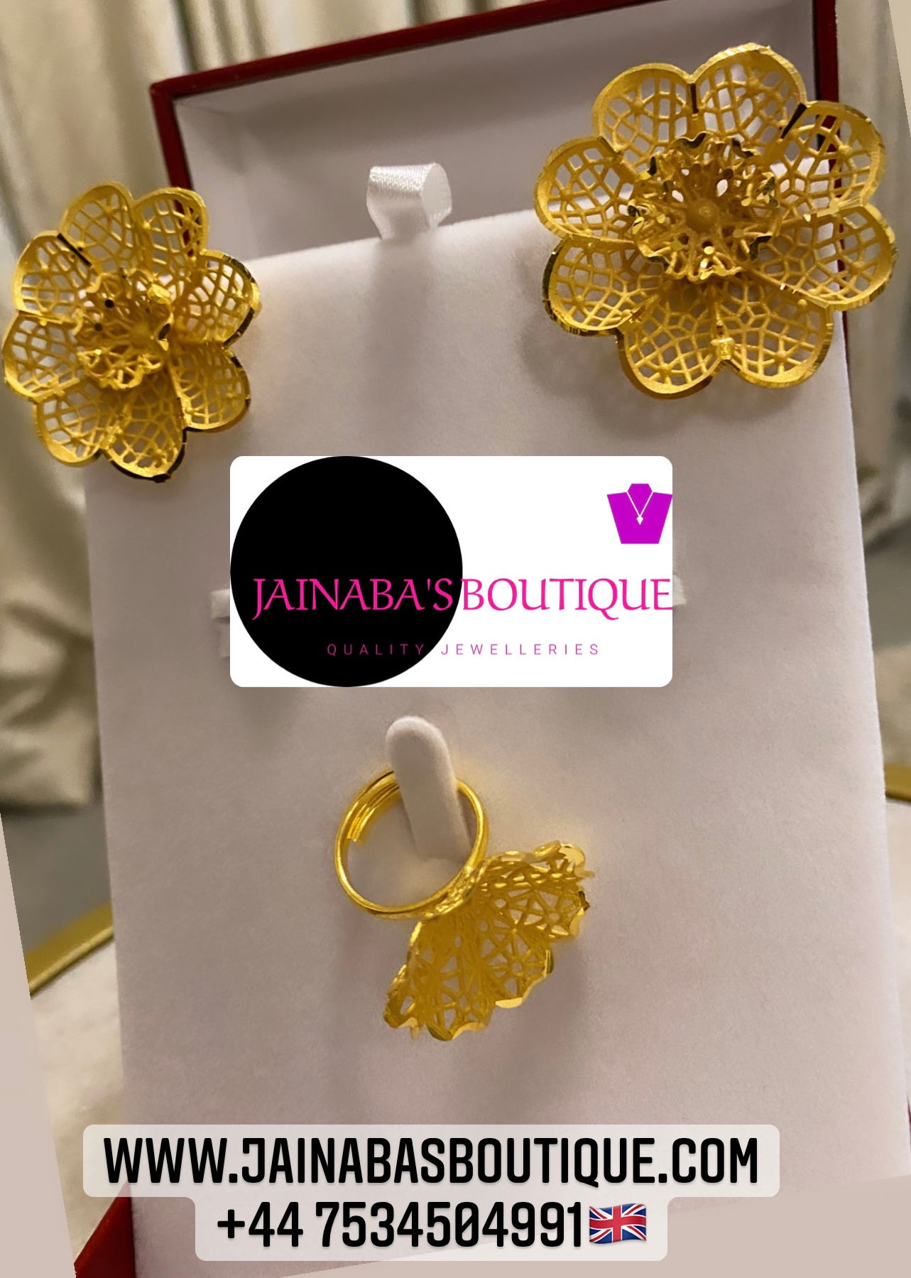 Gold Stud Earrings Set
