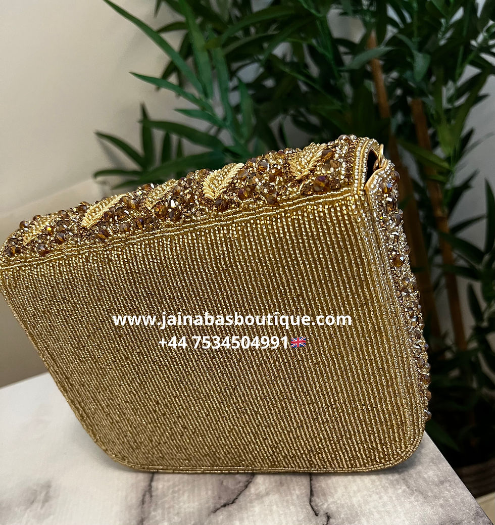 Thumbnail: Gold Rhinestone Beaded Leaf Clutch