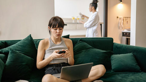 Brain Rot Britain? Over Half of Young Brits Say Their Phones Are Harming Their Mindset and Attention Span